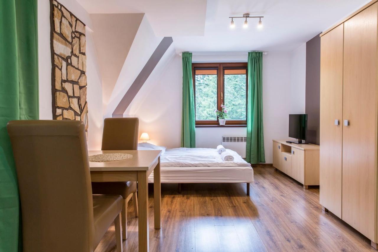 Udanypobyt Apartamenty Przy Dolinach E I F Kościelisko Extérieur photo