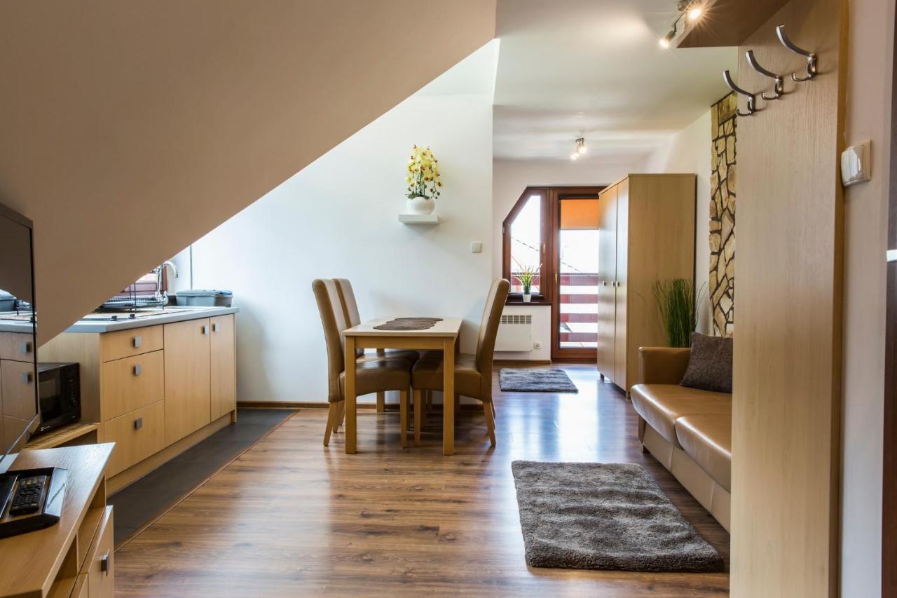 Udanypobyt Apartamenty Przy Dolinach E I F Kościelisko Extérieur photo